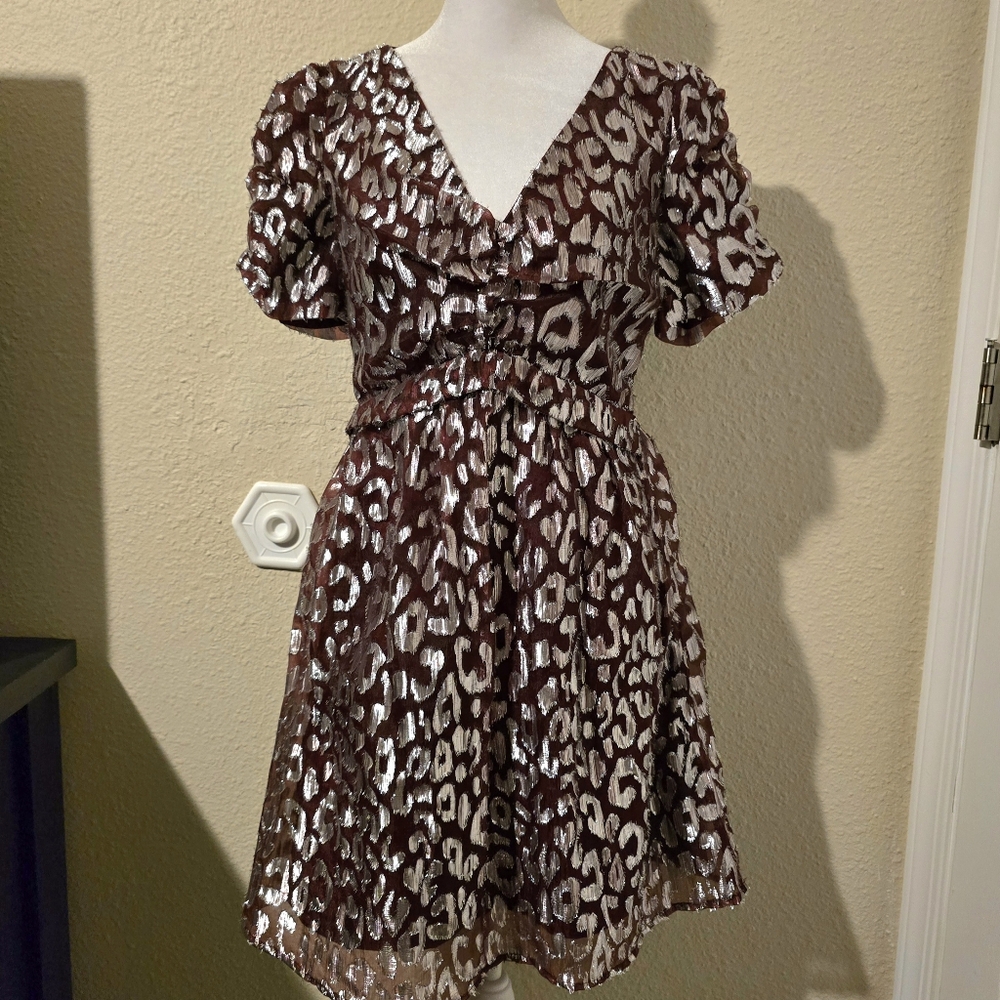 AQUA Women's Dark Red‎ Leopard V-Neck Metallic Dress NWT Size Small